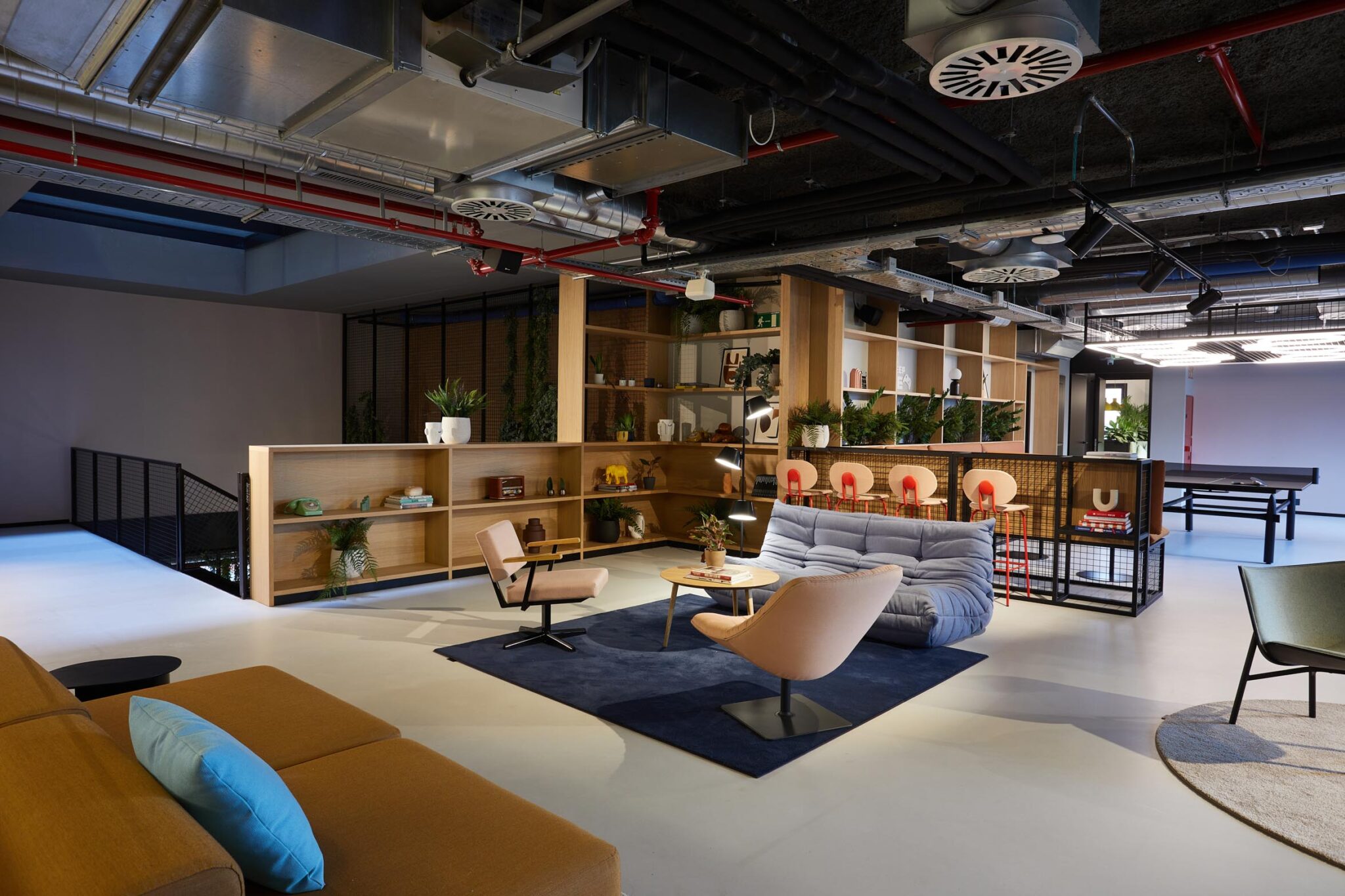 TheSocialHub_Barcelona_CommunitySpaces_Lounge_2.jpg